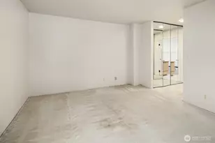 4540 8th Ave NE, Seattle, WA 98105 - Photo 16