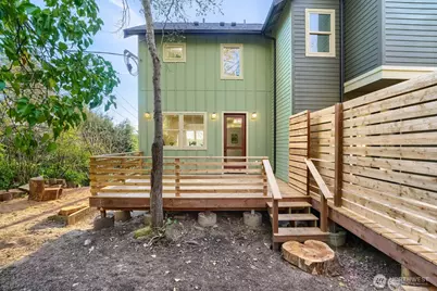 4586 22nd Avenue SW, Seattle, WA 98106 - Photo 16