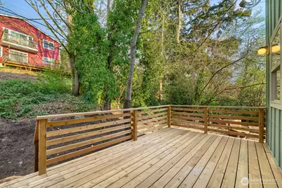 4586 22nd Avenue SW, Seattle, WA 98106 - Photo 14