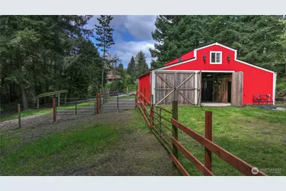 5026 Foxhall Drive NE, Olympia, WA 98516 - Photo 28