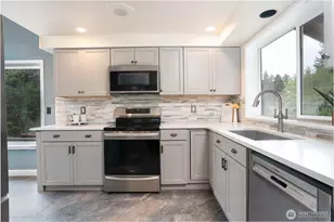 5026 Foxhall Dr NE, Olympia, WA 98516 - Photo 6