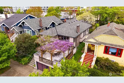 1018 NE 62nd Street, Seattle, WA 98115 - Photo 2
