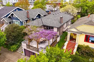 1018 NE 62nd St, Seattle, WA 98115 - Photo 2
