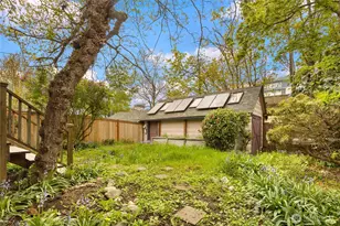 1018 NE 62nd St, Seattle, WA 98115 - Photo 32