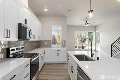 6609 S 128th Street, Seattle, WA 98178 - Photo 12