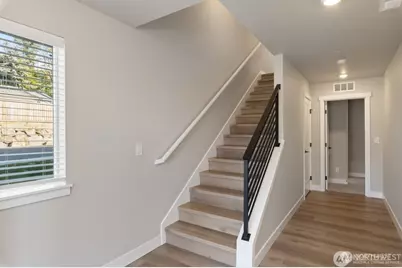 6609 S 128th Street, Seattle, WA 98178 - Photo 2