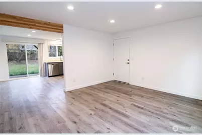 5034 S 58th Street #B, Tacoma, WA 98409 - Photo 6