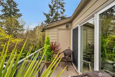 2933 76th Avenue SE #82B, Mercer Island, WA 98040 - Photo 14