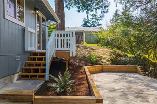 13294 Thompson Rd, Anacortes, WA 98221 - Photo 32