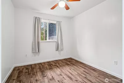 20414 Larita Drive E, Bonney Lake, WA 98391 - Photo 14