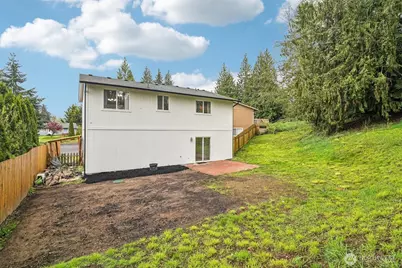 20414 Larita Drive E, Bonney Lake, WA 98391 - Photo 32