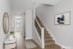 7544 S 129th Pl, Seattle, WA 98178 - Photo 2