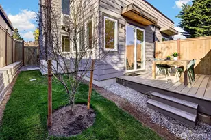 2851 NW 70th St, Seattle, WA 98117 - Photo 10