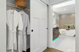 4909 NE 21st St, Renton, WA 98059 - Photo 20