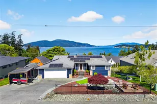 3512 W 2nd St, Anacortes, WA 98221 - Photo 2