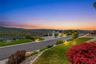2741 SE Falcon View Dr, East Wenatchee, WA 98802 - Photo 4