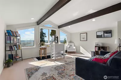 18174 Brittany Drive SW, Normandy Park, WA 98166 - Photo 18