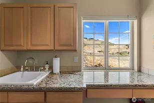 591 Daniels Dr NE, East Wenatchee, WA 98802 - Photo 20