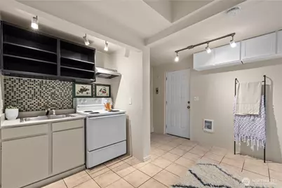 11253 35th Avenue SW, Seattle, WA 98146 - Photo 18