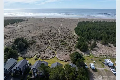 20713 Pacifc Way #4, Ocean Park, WA 98640 - Photo 12