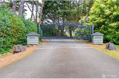 20713 Pacifc Way #4, Ocean Park, WA 98640 - Photo 2