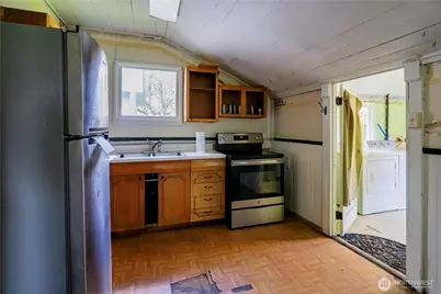 823 Lacey Street SE, Lacey, WA 98503 - Photo 40