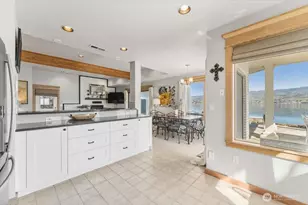 3300 S Lakeshore Rd, Chelan, WA 98816 - Photo 30