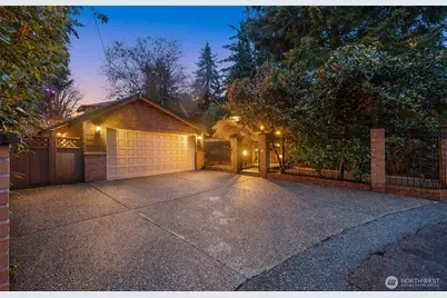 4775 NE 203rd Street, Lake Forest Park, WA 98155 - Photo 40