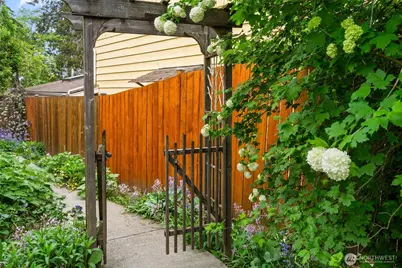 2132 N 148th Street, Shoreline, WA 98133 - Photo 28