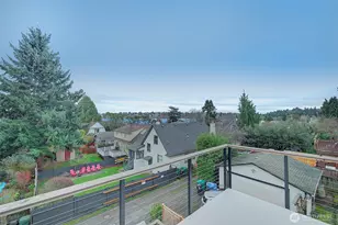 7008 Linden Ave N, Seattle, WA 98103 - Photo 12