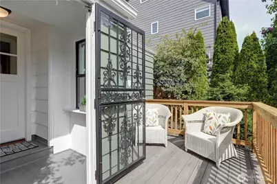 7504 27th Avenue NW, Seattle, WA 98117 - Photo 10