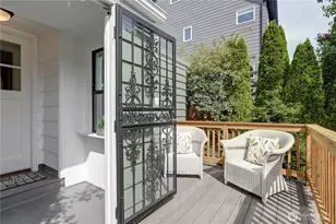 7504 27th Ave NW, Seattle, WA 98117 - Photo 10