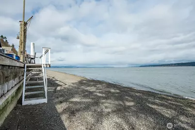 3187 Shoreline Drive, Camano Island, WA 98282 - Photo 4