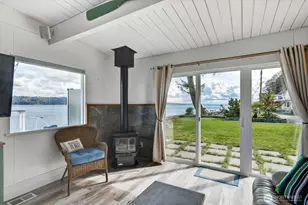 3187 Shoreline Dr, Camano Island, WA 98282 - Photo 14