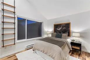 524 6th Ave W, Seattle, WA 98119 - Photo 20