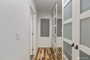 524 6th Ave W, Seattle, WA 98119 - Photo 18