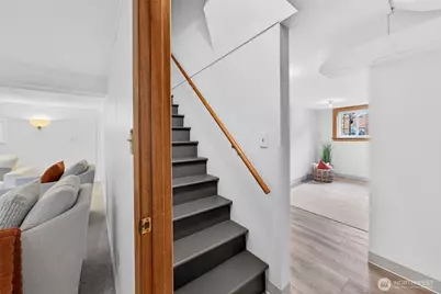 8049 23rd Avenue NW, Seattle, WA 98117 - Photo 26