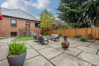 8049 23rd Avenue NW, Seattle, WA 98117 - Photo 30