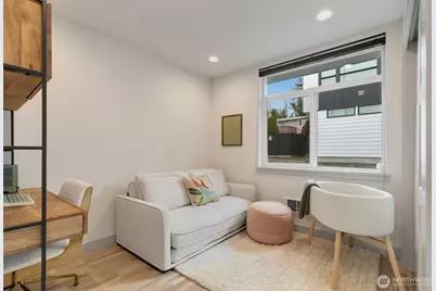 5030 Sand Point Place NE #B, Seattle, WA 98105 - Photo 20