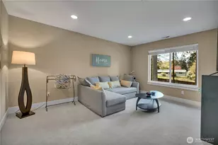 13430 Patriot Way SE, Renton, WA 98059 - Photo 28