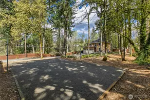 13430 Patriot Way SE, Renton, WA 98059 - Photo 32