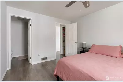 730 SE 8th Avenue #G201, Oak Harbor, WA 98277 - Photo 12