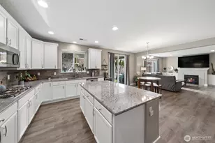 19620 142nd St E, Bonney Lake, WA 98391 - Photo 8