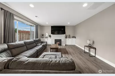 19620 142nd Street E, Bonney Lake, WA 98391 - Photo 10