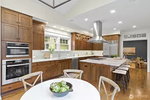 5801 Kensington Pl N, Seattle, WA 98103 - Photo 8