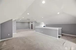 307 Maple St, Hamilton, WA 98255 - Photo 34