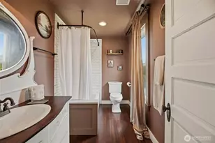 307 Maple St, Hamilton, WA 98255 - Photo 30