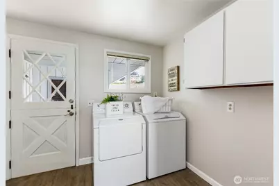 690 Maplewood Loop, Oak Harbor, WA 98277 - Photo 14