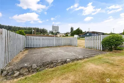 690 Maplewood Loop, Oak Harbor, WA 98277 - Photo 36
