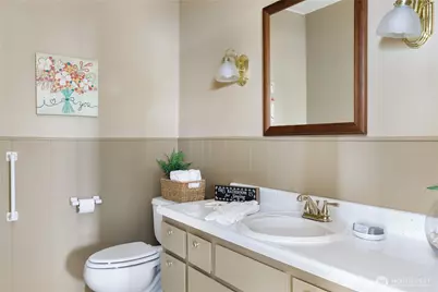 690 Maplewood Loop, Oak Harbor, WA 98277 - Photo 20